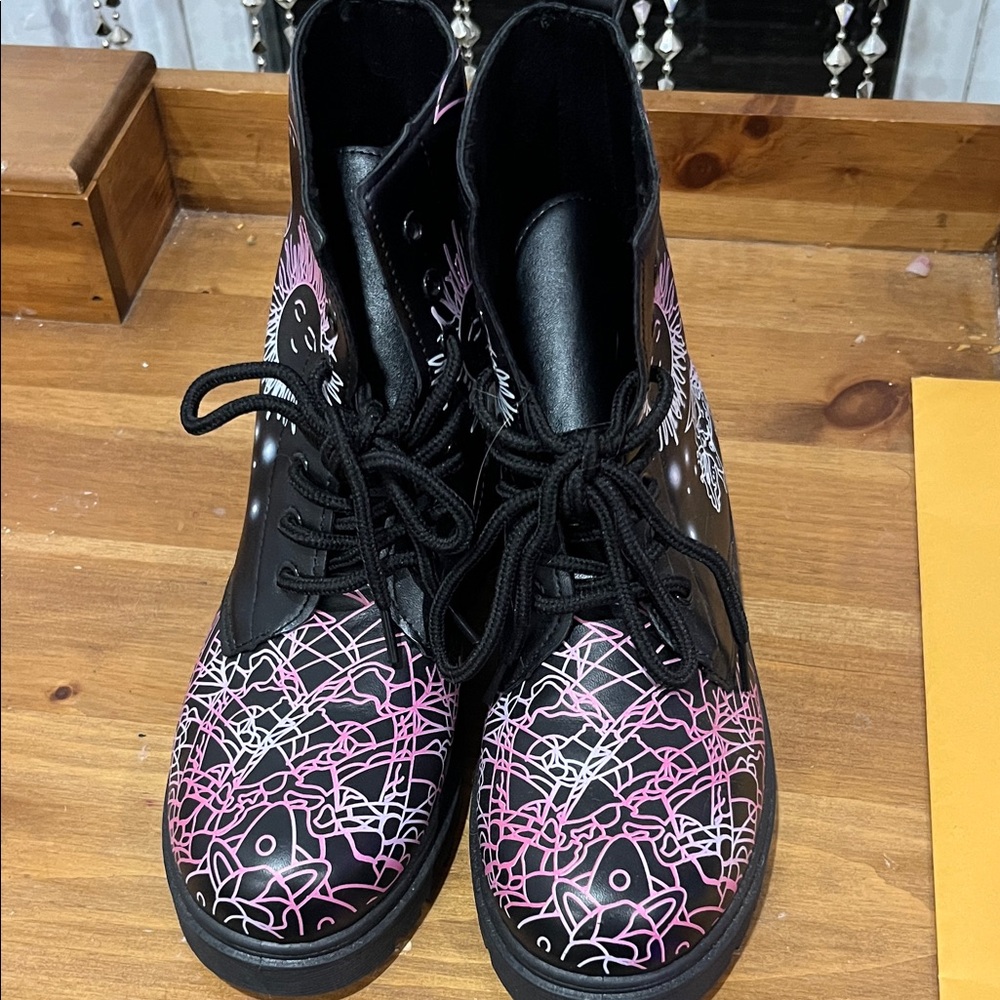 Stylish Black and Pink Women's Boots